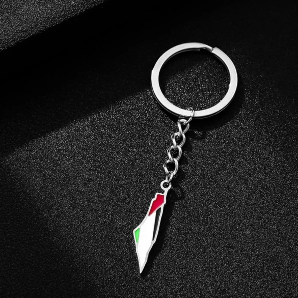 Palestine map keychain with flag