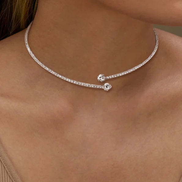 Dazzling Heart-Cut Moissanite Collar Necklace